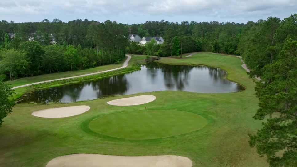 colonial-charters-golf-club-tenth-hole-12855