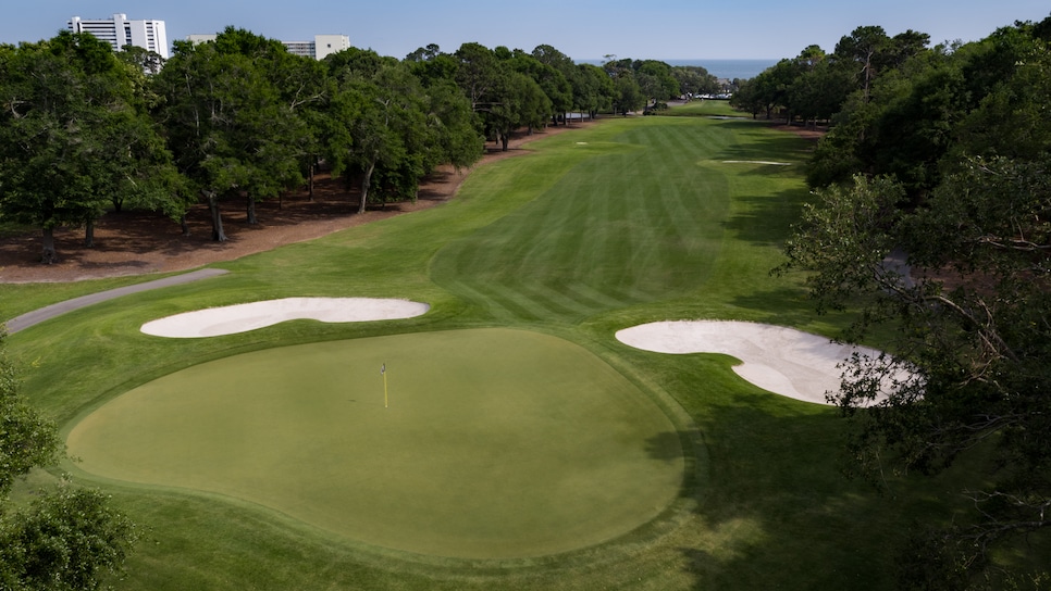 dunes-golf-and-beach-club-first-hole-10190