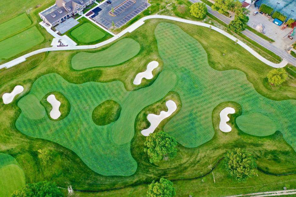 /content/dam/images/golfdigest/fullset/course-photos-for-places-to-play/dupont-country-club-delaware-short-game-1603.jpg