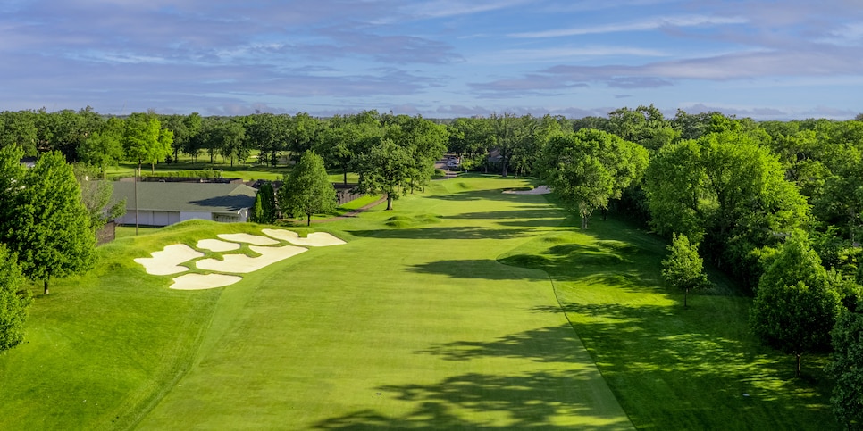 /content/dam/images/golfdigest/fullset/course-photos-for-places-to-play/exmoor-country-club-illinois-3312.jpg