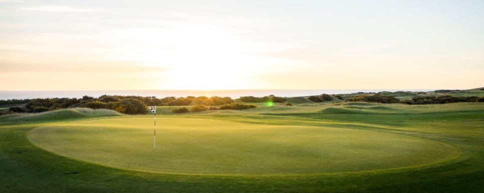 /content/dam/images/golfdigest/fullset/course-photos-for-places-to-play/fairmont-st-andrews-torrance.jpg