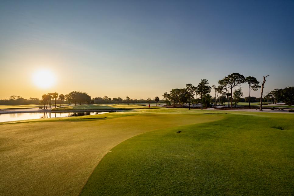/content/dam/images/golfdigest/fullset/course-photos-for-places-to-play/hobe-sound-golf-club-fl-12665.jpg