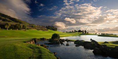 14. (15) The King Kamehameha Golf Club