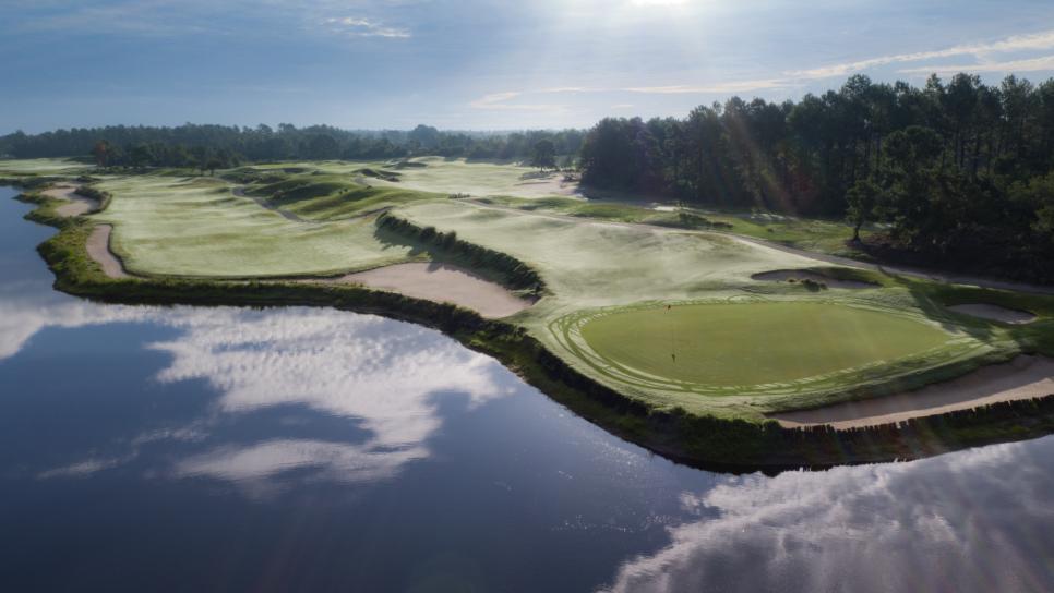 legends-golf-resort-moorland-second-hole-13366