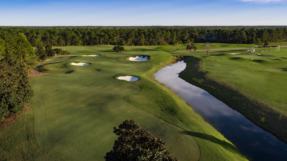 legends-golf-resort-parkland-ninth-hole-13367