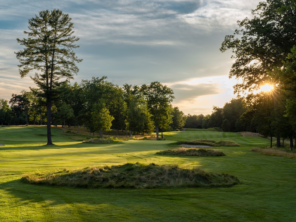 Manchester Country Club Courses