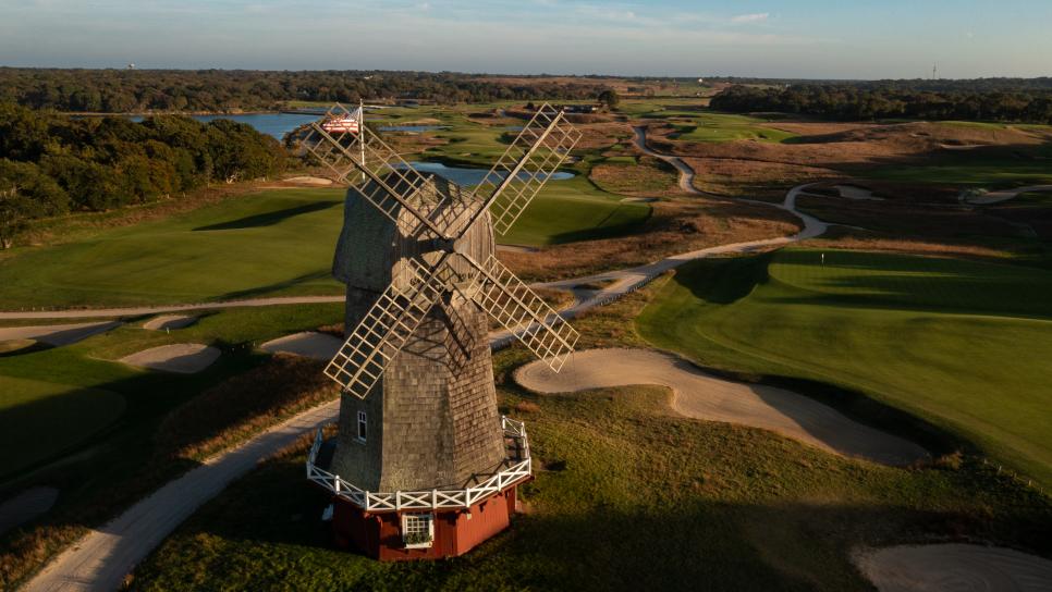 /content/dam/images/golfdigest/fullset/course-photos-for-places-to-play/national-golf-links-america-windmill.jpg
