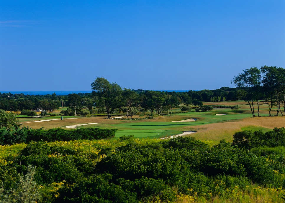 newport national golf club driving range