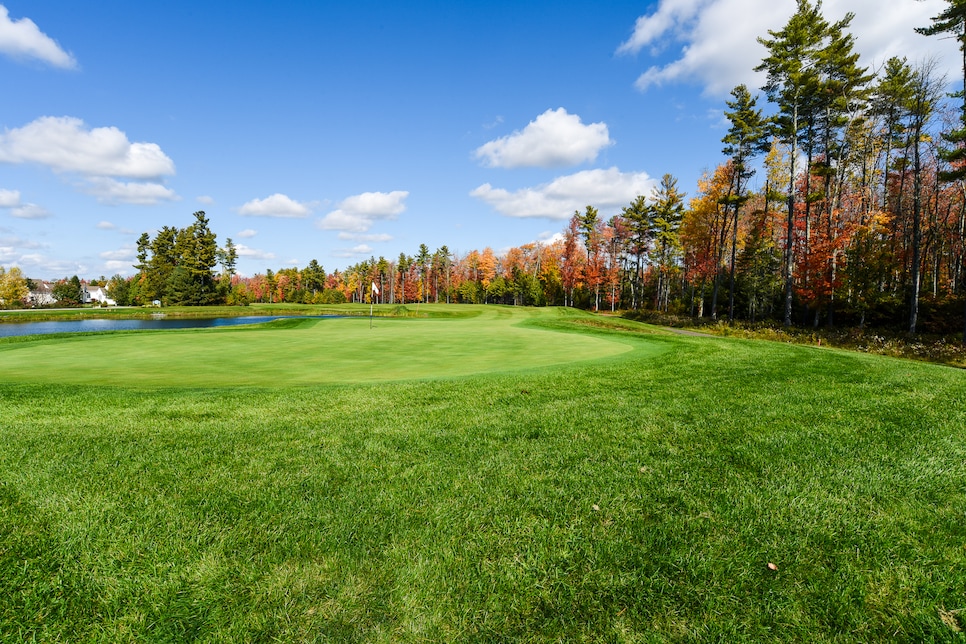 old-marsh-country-club-eighteenth-hole-24873