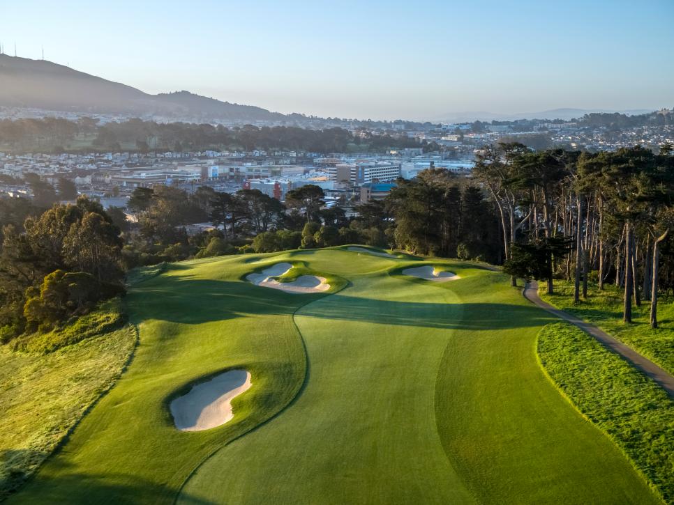 /content/dam/images/golfdigest/fullset/course-photos-for-places-to-play/olympic-club-ocean-california-fourth-1159.jpg