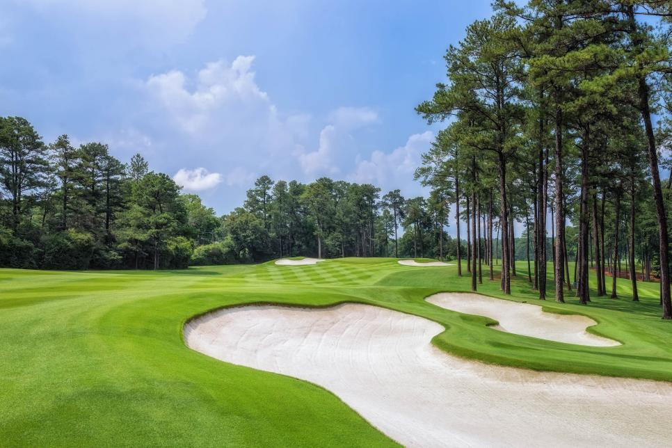/content/dam/images/golfdigest/fullset/course-photos-for-places-to-play/peachtree-golf-club-first-2619.jpg