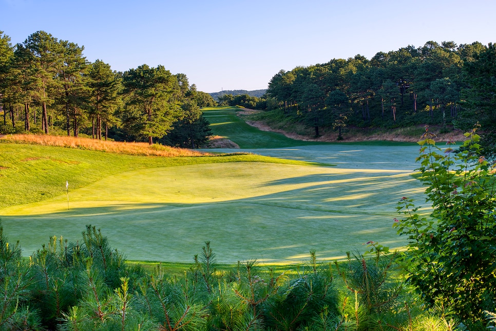 pinehills-massachusetts-nicklaus-fourteen