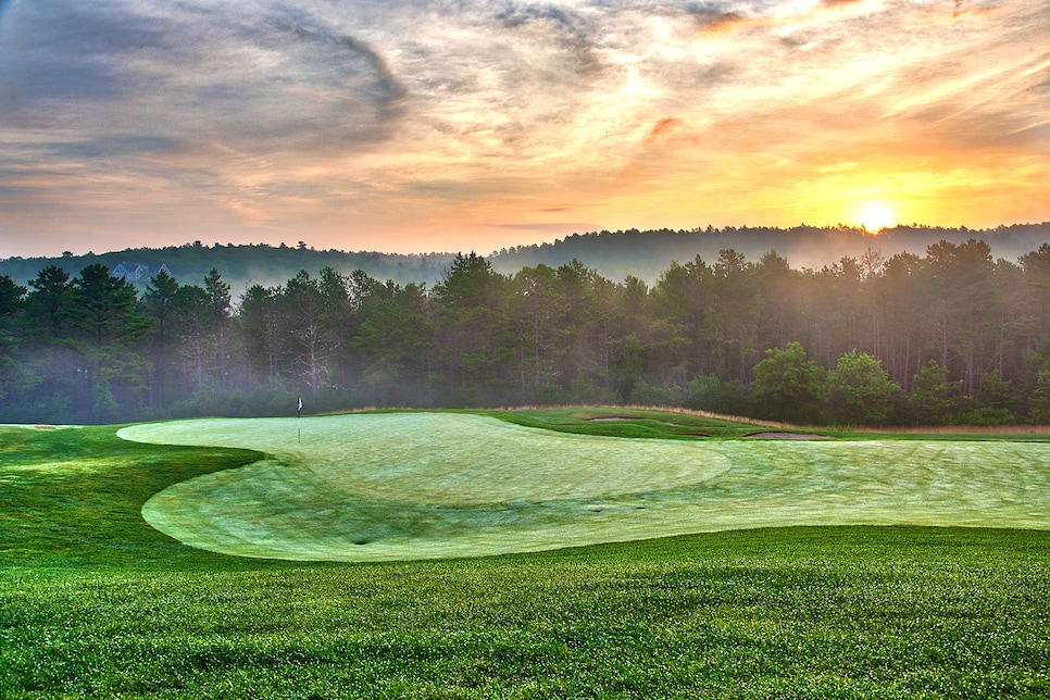 pinehills-massachusetts-nicklaus-tenth