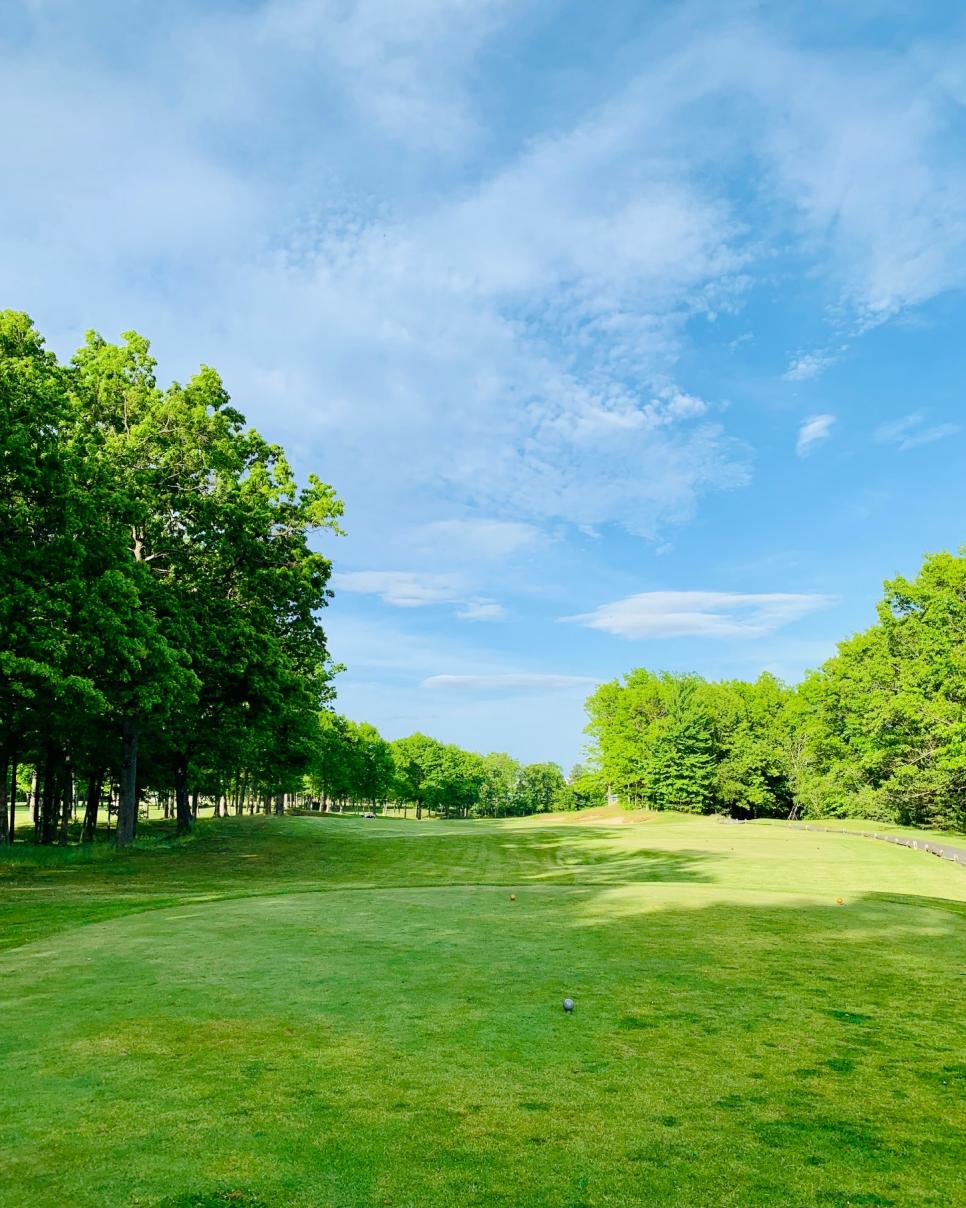 /content/dam/images/golfdigest/fullset/course-photos-for-places-to-play/red-tail-massachusetts-five.jpg