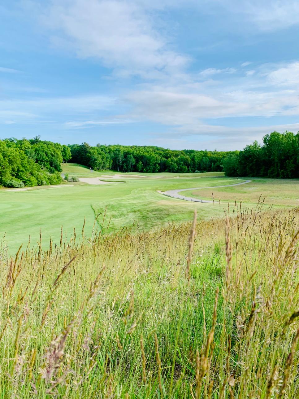 /content/dam/images/golfdigest/fullset/course-photos-for-places-to-play/red-tail-massachusetts-four.jpg