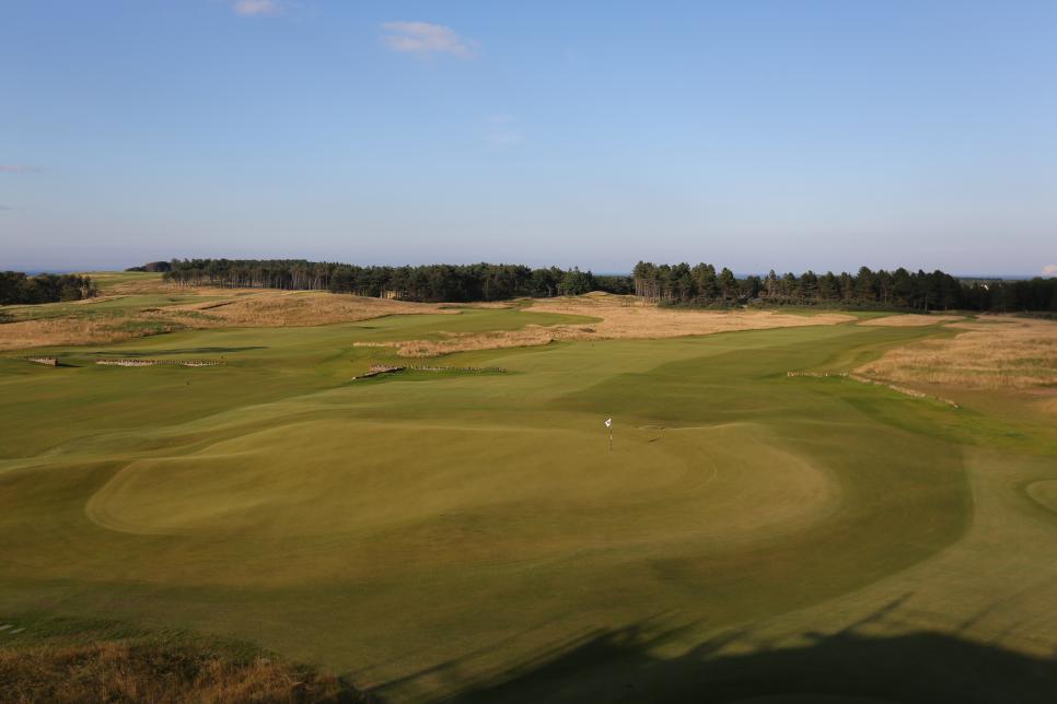 /content/dam/images/golfdigest/fullset/course-photos-for-places-to-play/renaissance-club-fifth-hole-scotland.JPG