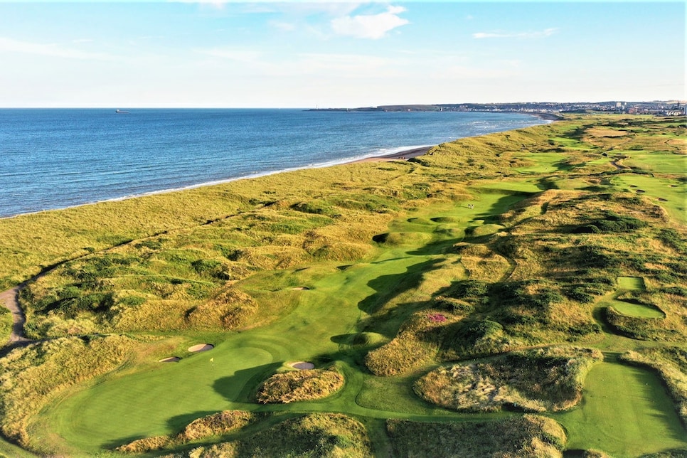 /content/dam/images/golfdigest/fullset/course-photos-for-places-to-play/royal-aberdeen-golf-club.jpg
