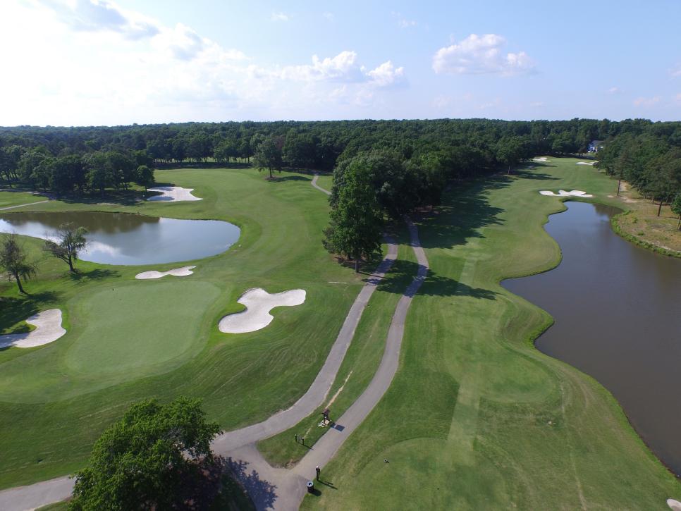 /content/dam/images/golfdigest/fullset/course-photos-for-places-to-play/salisbury-country-club-virginia-22739.jpg