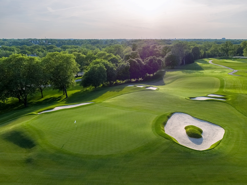 /content/dam/images/golfdigest/fullset/course-photos-for-places-to-play/scioto-country-club-ohio-fourteen-8994.jpg