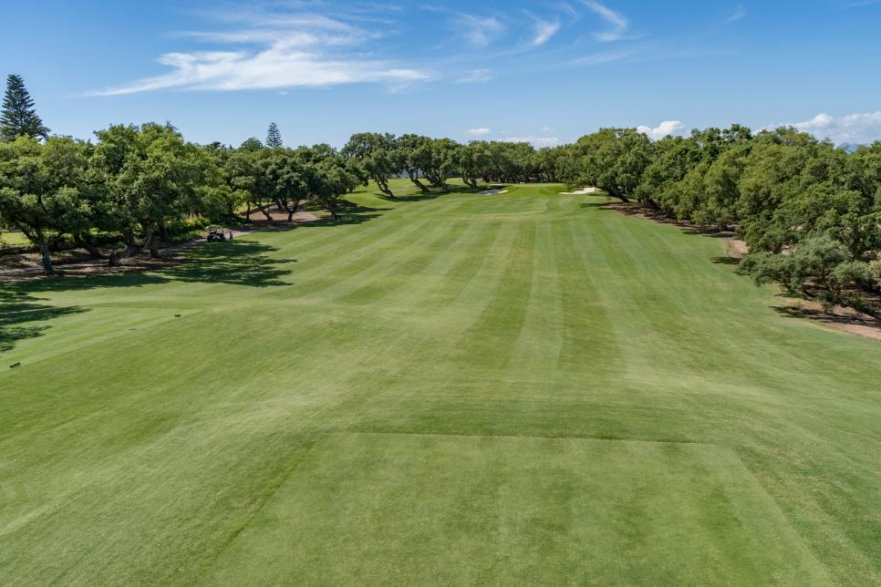 /content/dam/images/golfdigest/fullset/course-photos-for-places-to-play/sotogrande spain 3.jpg