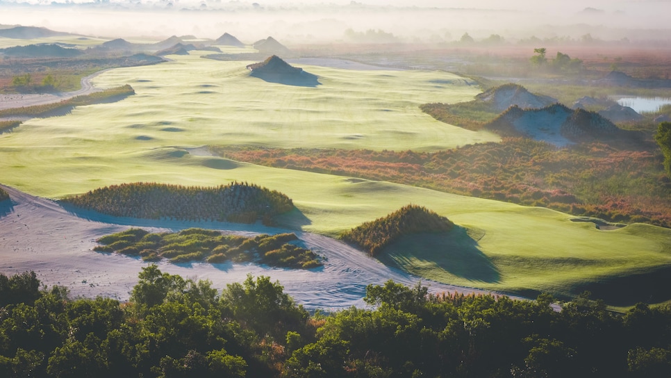 /content/dam/images/golfdigest/fullset/course-photos-for-places-to-play/streamsong bone valley Hole-9.jpg