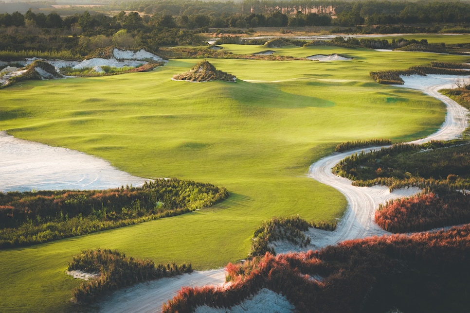 /content/dam/images/golfdigest/fullset/course-photos-for-places-to-play/streamsong-resort-bone-valley-florida-ninth-hole-pre-opening.jpg