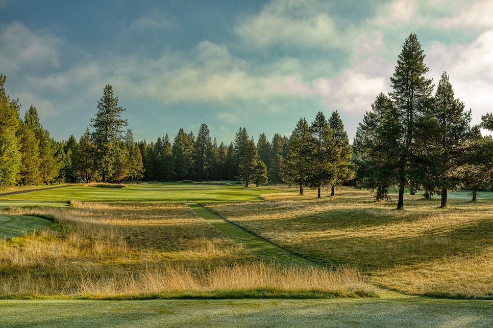 sunriver-resort-meadows-fourteenth-hole-9451