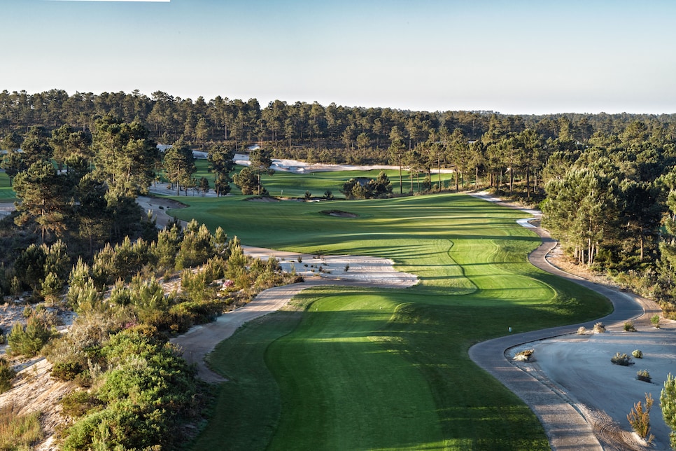 /content/dam/images/golfdigest/fullset/course-photos-for-places-to-play/terras-da-comporta-dunas-course-james-hogg-second-hole.jpg