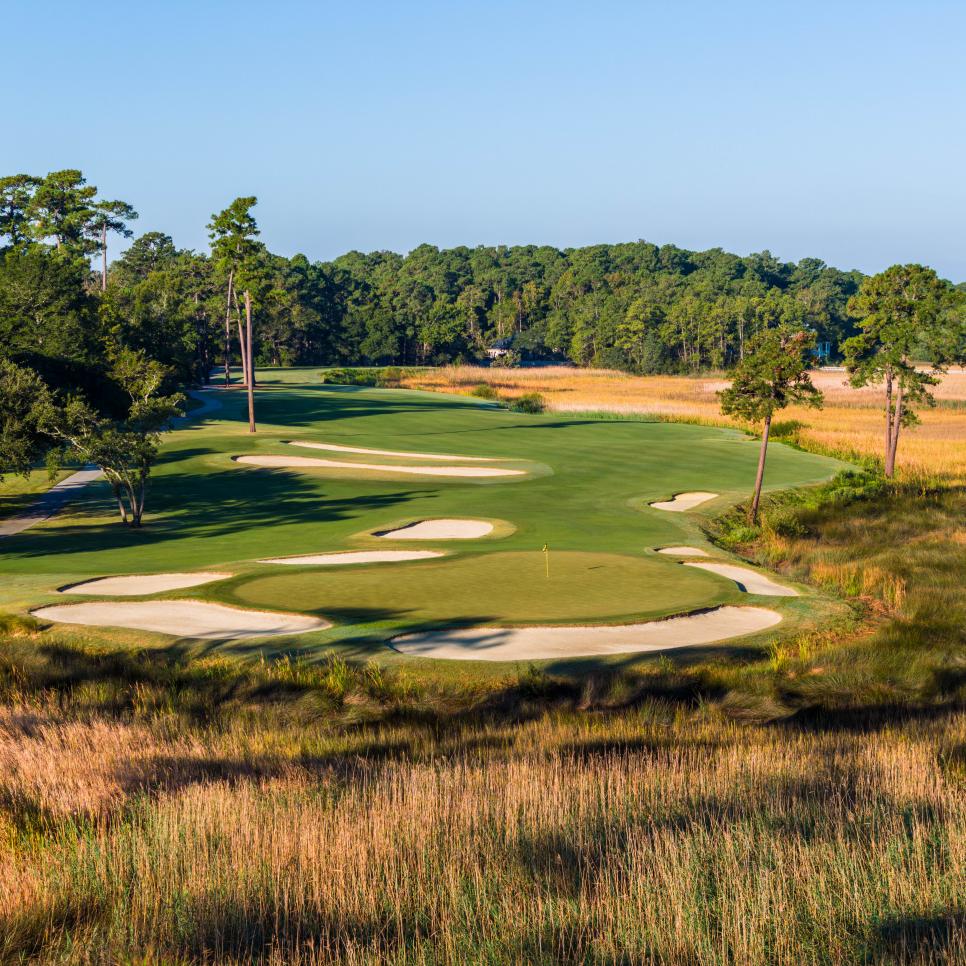 /content/dam/images/golfdigest/fullset/course-photos-for-places-to-play/tidewater-golf-course-myrtlebeach-brianoar.jpg