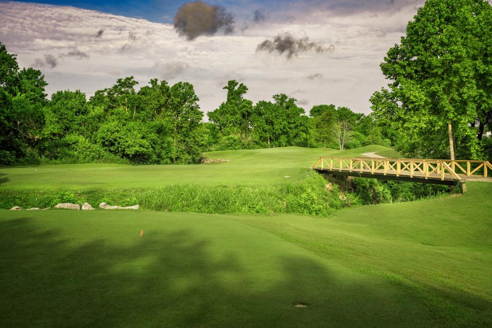 /content/dam/images/golfdigest/fullset/course-photos-for-places-to-play/towhee-club-fifteenth-hole-20115.jpg