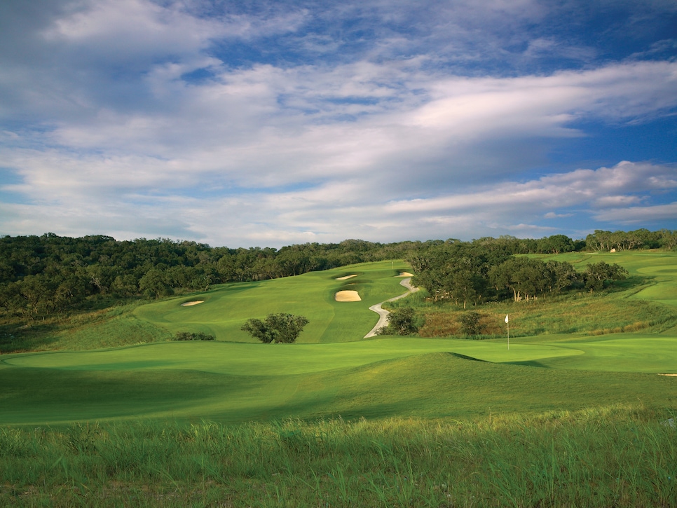 /content/dam/images/golfdigest/fullset/course-photos-for-places-to-play/tpc-sanantonio-canyons--24700.jpg