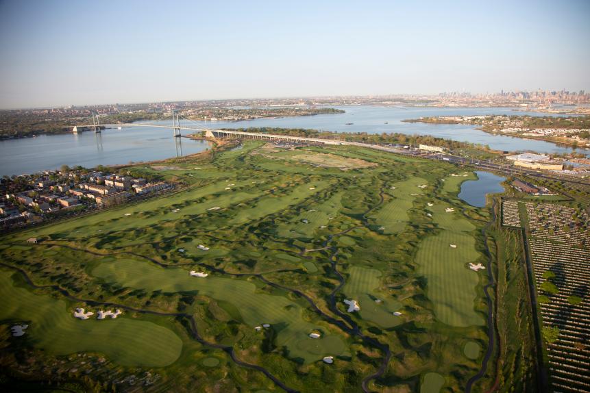 Bally's Golf Links at Ferry Point