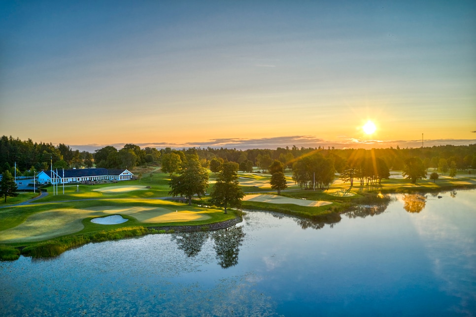 /content/dam/images/golfdigest/fullset/course-photos-for-places-to-play/ullna-golfandcountryclub-sweden.jpg