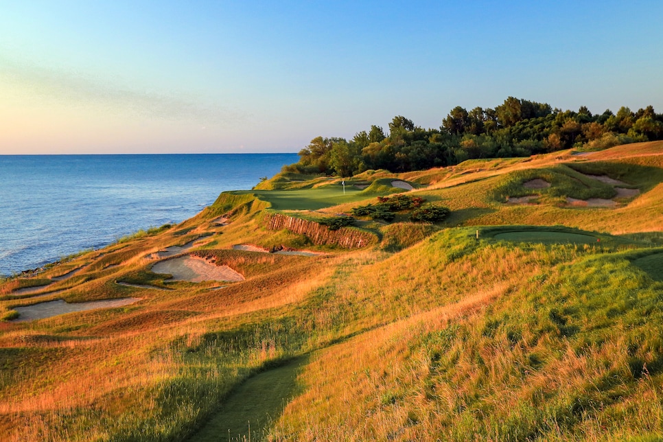 https://www.golfdigest.com/content/dam/images/golfdigest/fullset/course-photos-for-places-to-play/whistling-straits-wisconsin-seventeenth-hole.jpg