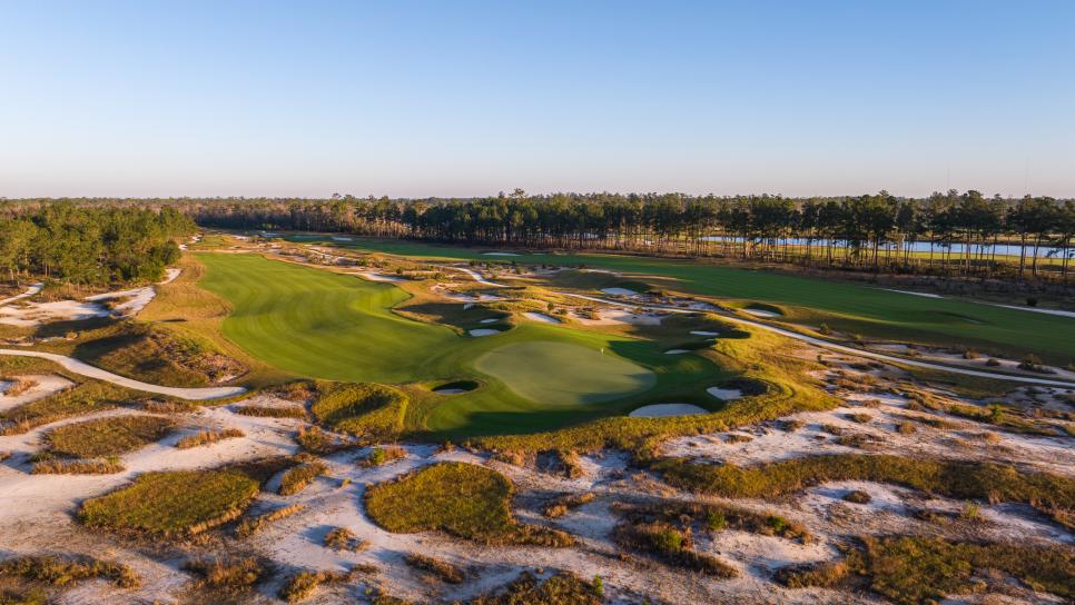 /content/dam/images/golfdigest/fullset/course-photos-for-places-to-play/whiteoak-fla-pete-dye-22132.jpg