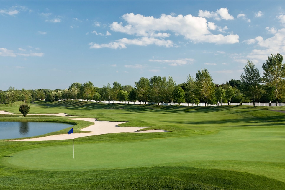 /content/dam/images/golfdigest/fullset/course-photos-for-places-to-play/willow-creek-golf-country-club-long-island.jpg