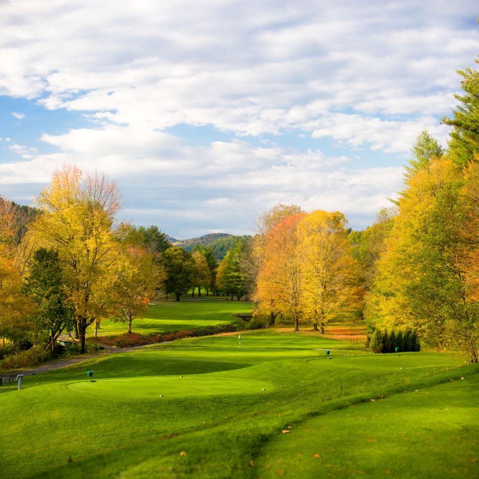 /content/dam/images/golfdigest/fullset/course-photos-for-places-to-play/woodstock-country-club-vermont-parthree.jpg
