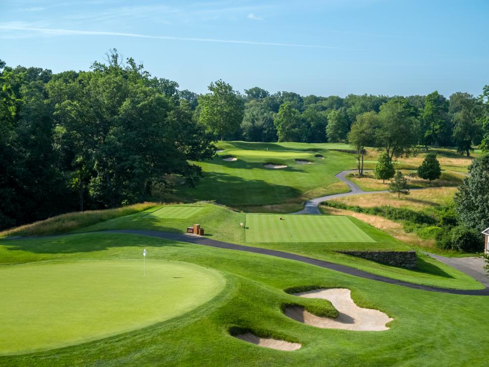 /content/dam/images/golfdigest/fullset/course-photos-for-places-to-play/wykagyl-country-club-new-york-seven-8511.jpg