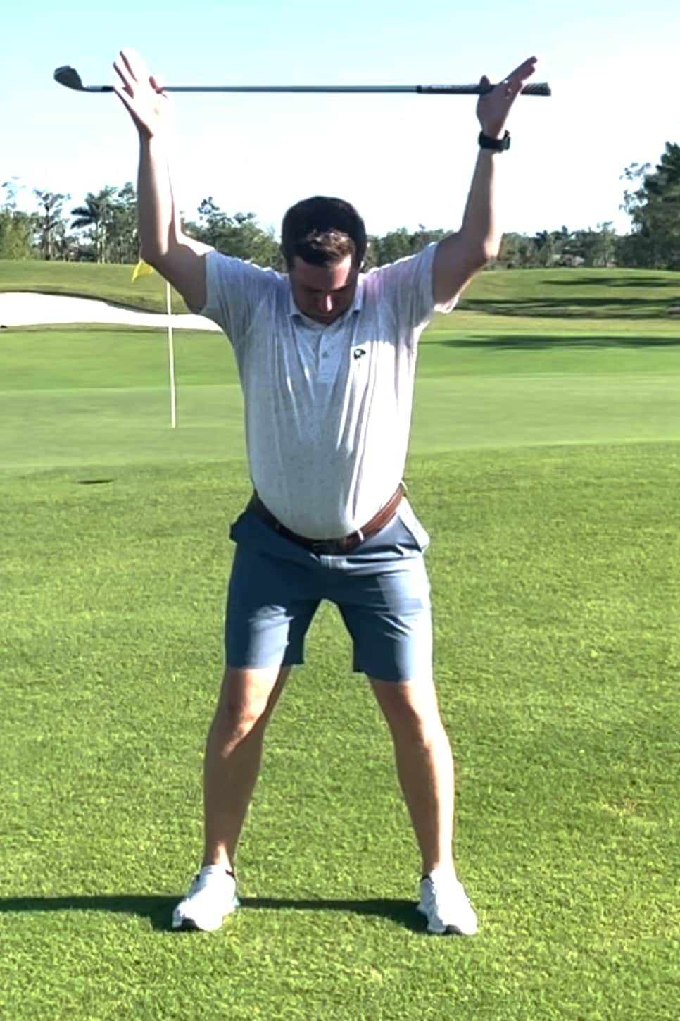 /content/dam/images/golfdigest/fullset/fitness-2023/Stretch4.png