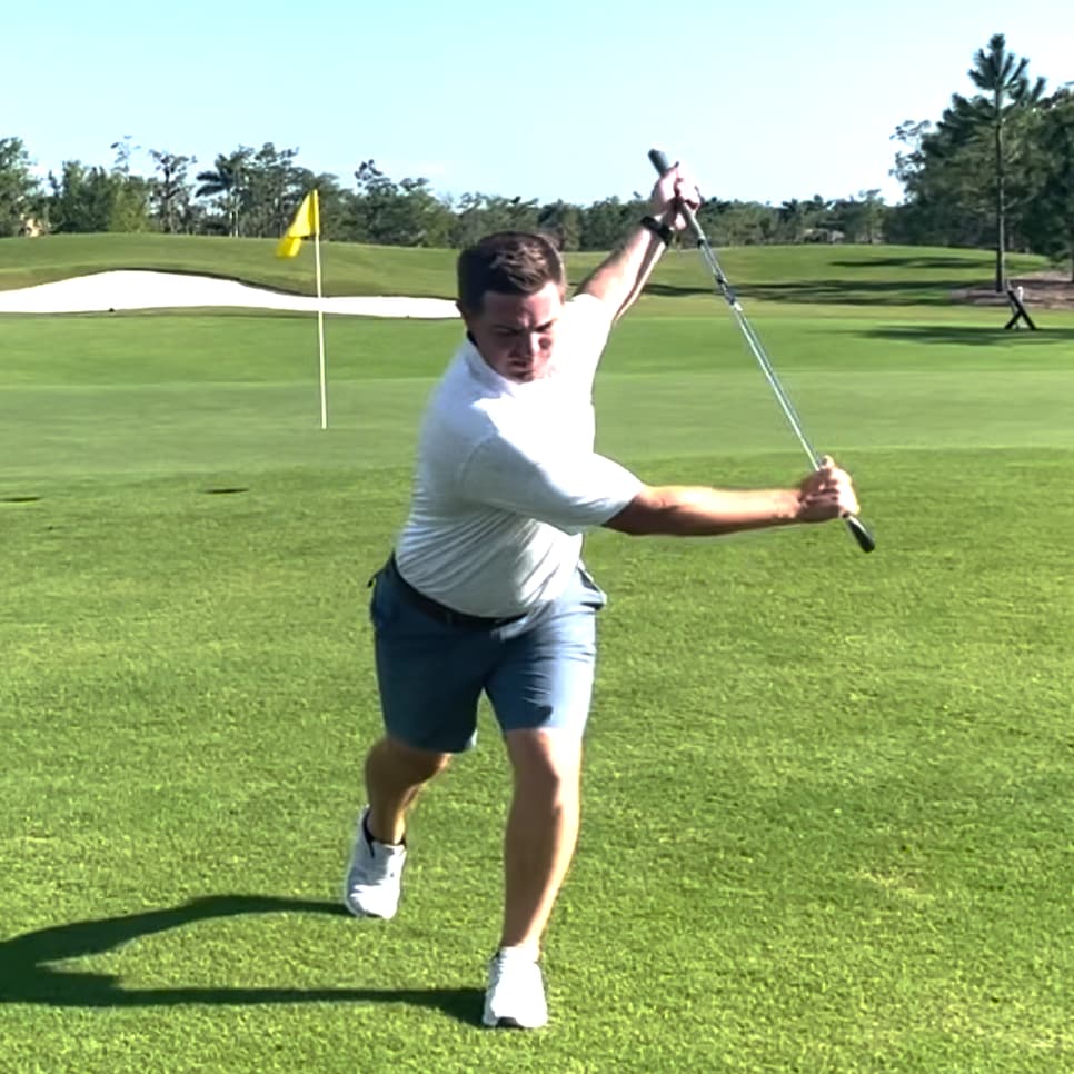 /content/dam/images/golfdigest/fullset/fitness-2023/stretch.png