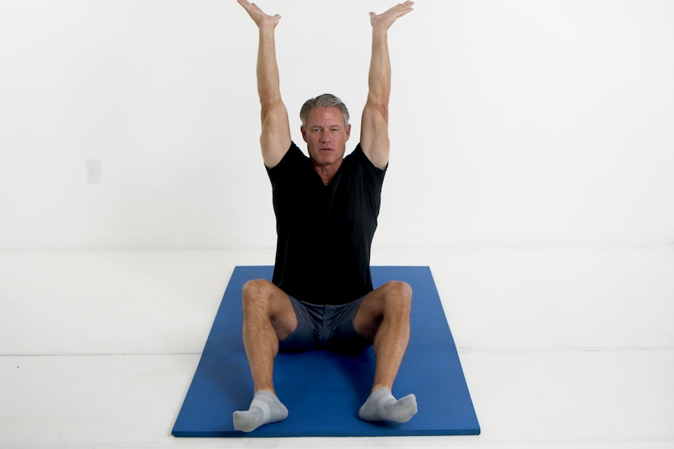 /content/dam/images/golfdigest/fullset/fitness-2025/Dan Hellman ELDOA.png