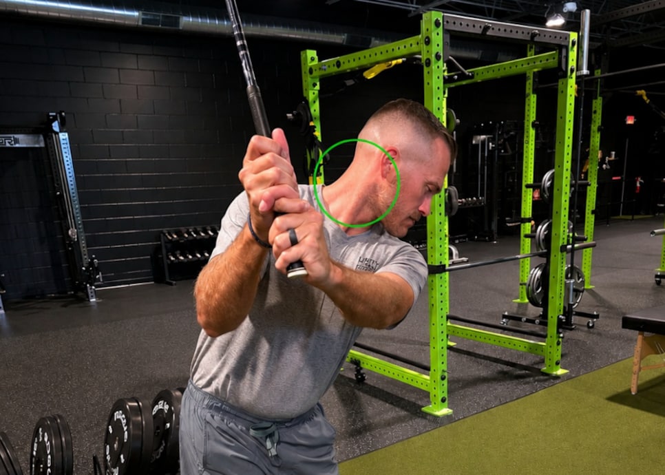 /content/dam/images/golfdigest/fullset/fitness-2026/Rudolph tension backswing good.png