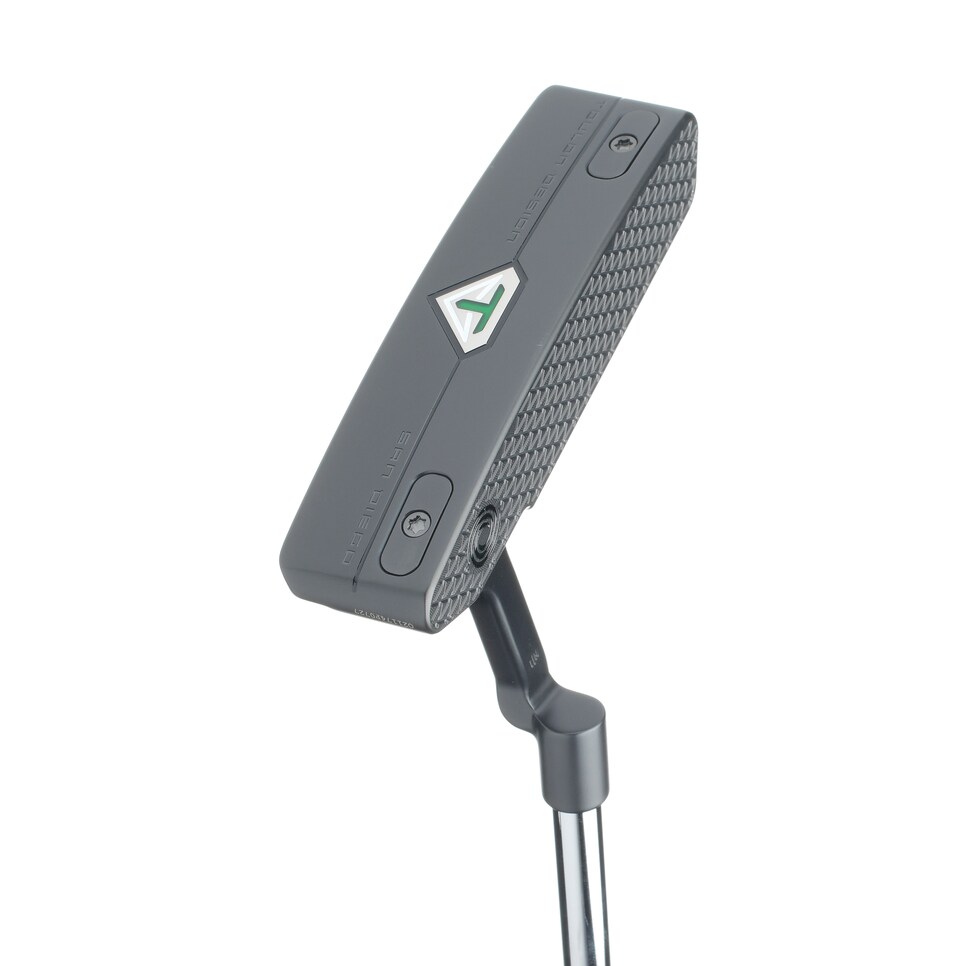 ODYSSEY TOULON SAN DIEGO_BLADE PUTTERS_HERO.jpg