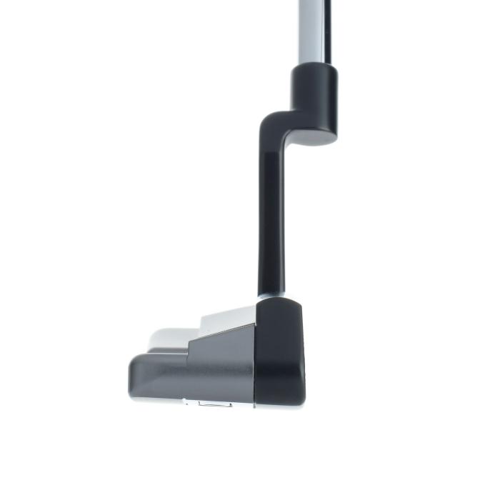 ODYSSEY TRI HOT DOUBLE WIDE_BLADE PUTTERS_TOE.jpg