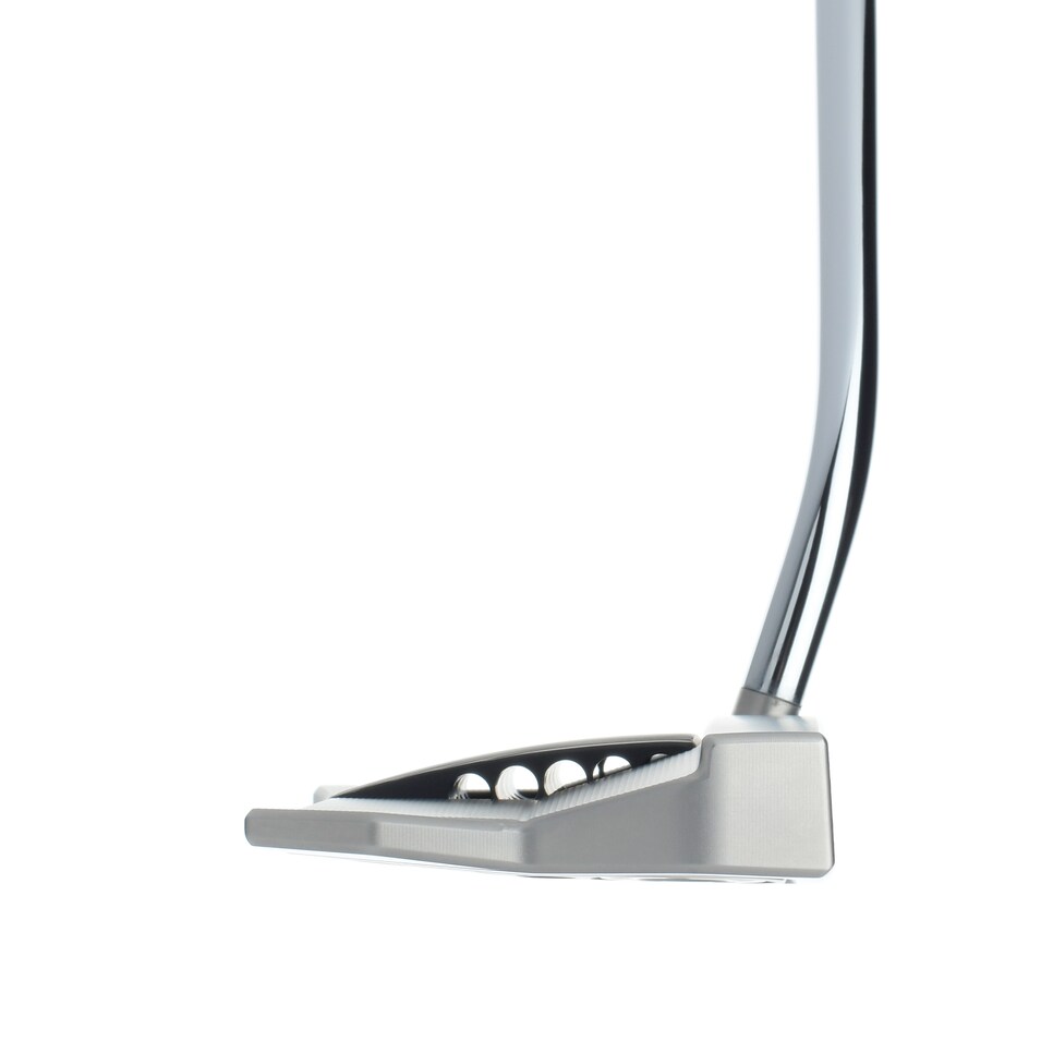 /content/dam/images/golfdigest/fullset/hotlist-2022/mallet-putters/SCOTTY CAMERON PHANTOM_MALLET PUTTER_TOE.jpg