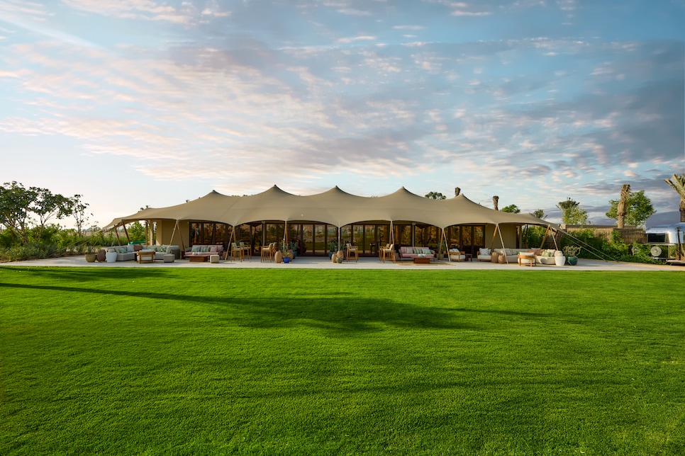/content/dam/images/golfdigest/fullset/kennedy/Discovery Dunes Comfort Stations - Landscape Image.jpg