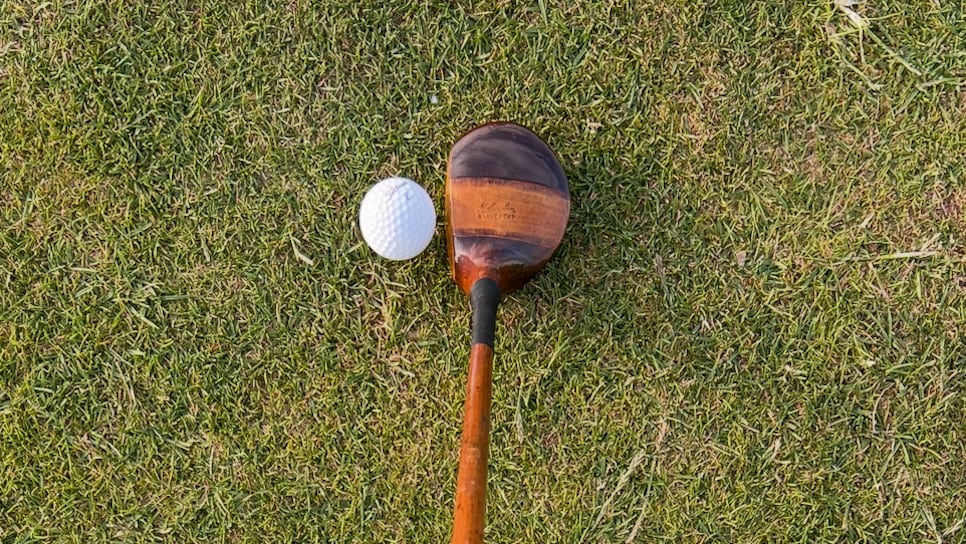 https://www.golfdigest.com/content/dam/images/golfdigest/fullset/kennedy/JK_driver.jpg