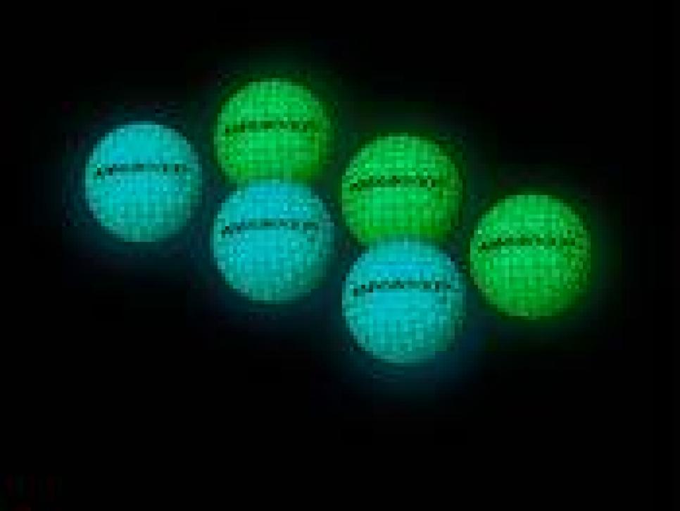 rx-ggrukket-pro-light-up-chipping-net-with-6-tru-spin-glow-in-the-dark-practice-balls.jpeg