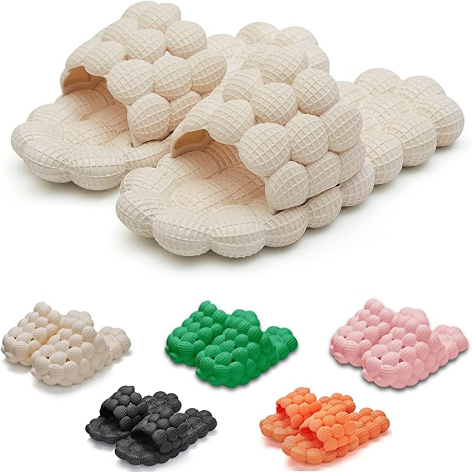 https://golfdigest.sports.sndimg.com/content/dam/images/golfdigest/products/2022/10/11/rx-amazonnatebur-bubble-slides-massage-slipper.jpeg.rend.hgtvcom.966.966.suffix/1665514678146.jpeg