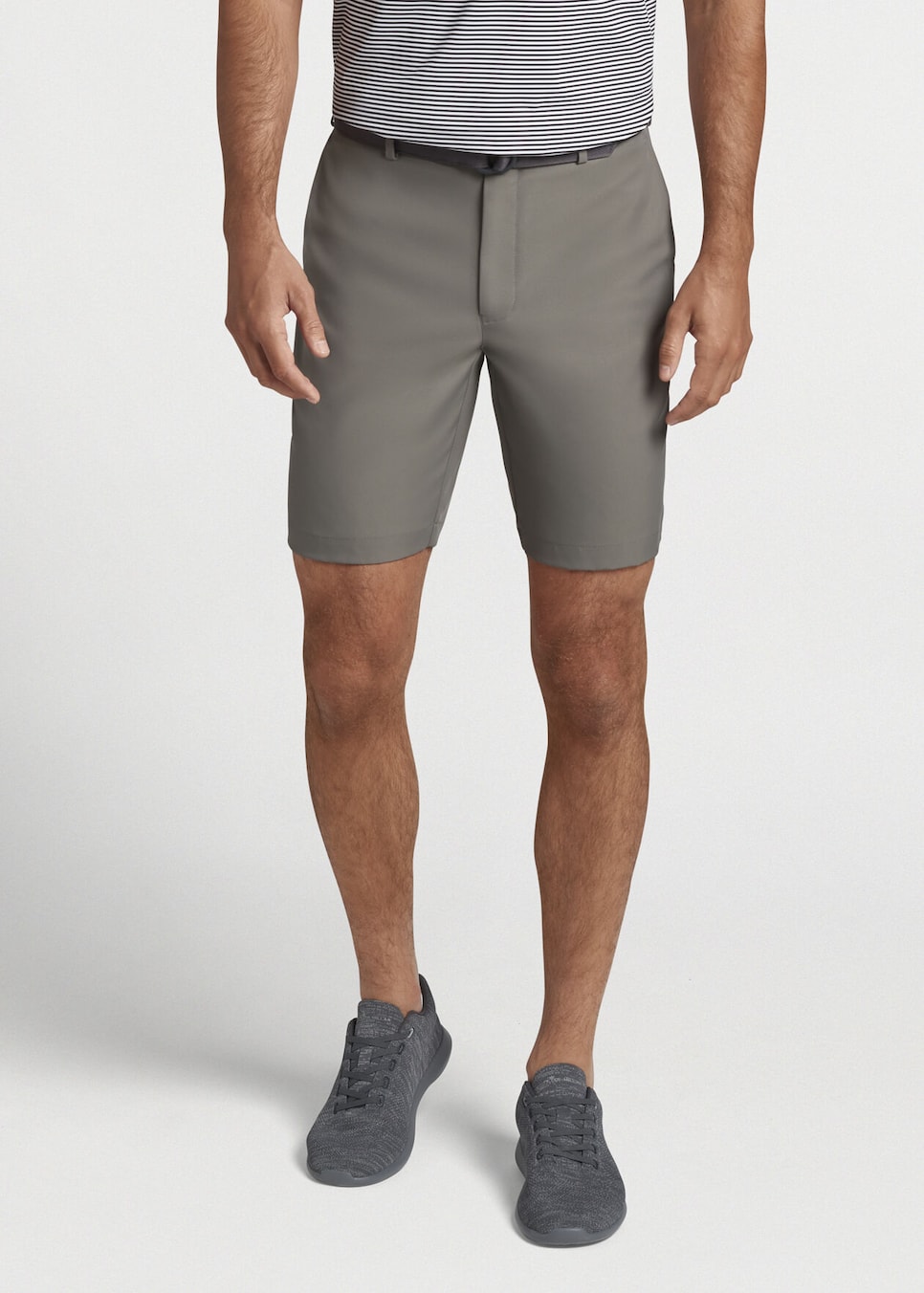 8 pairs of men's golf shorts for spring and summer